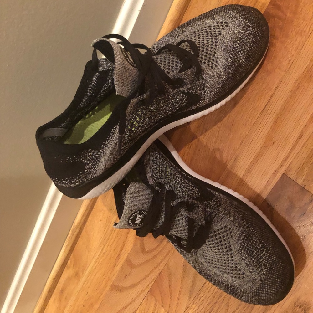 2018 Nike Flyknit Free Run